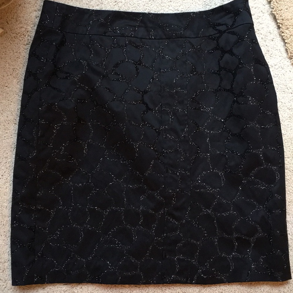 Skirt - Picture 2 of 5